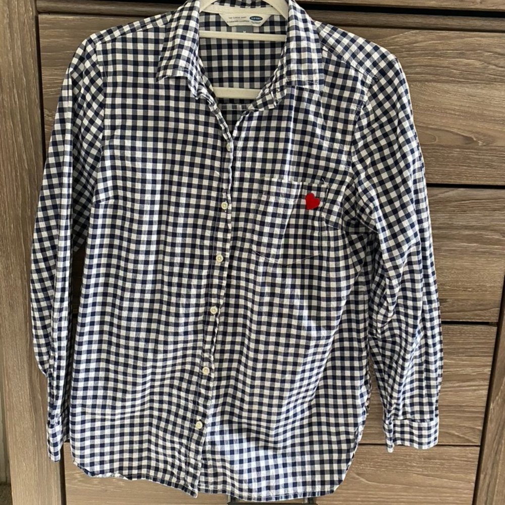 Old Navy Classic Button Down Gingham with Heart